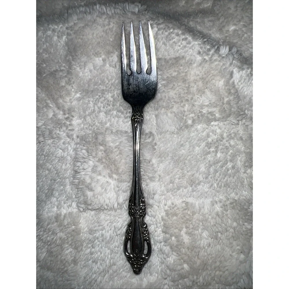 Oneida Raphael Set 4 Pieces Distinction Deluxe Stainless Flatware Lot HH Serving